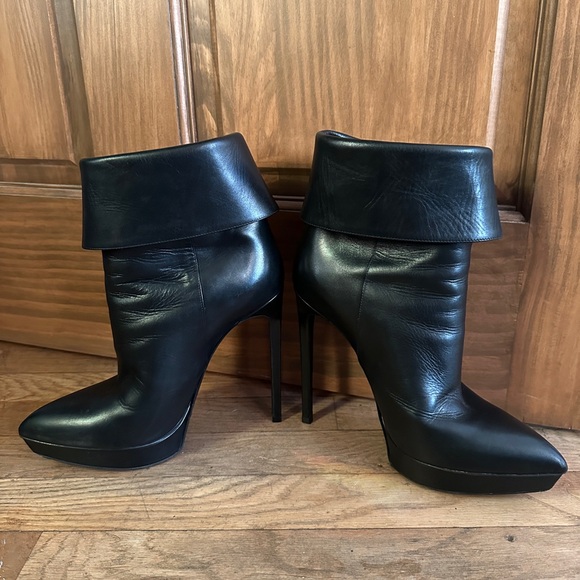 Saint Laurent Janis platform zip boot - Picture 3 of 14
